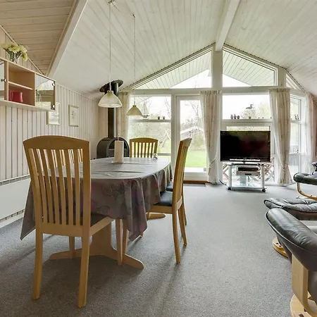 Holiday home Three-bedroom Holiday In *