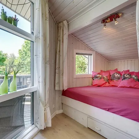 Three-bedroom Holiday In *
